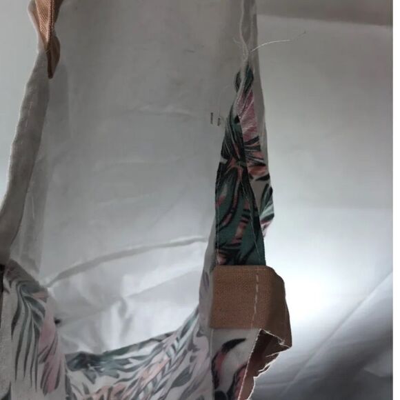 C.R. Gibson Tropical Canvas Tote Bag - Picture 4 of 5